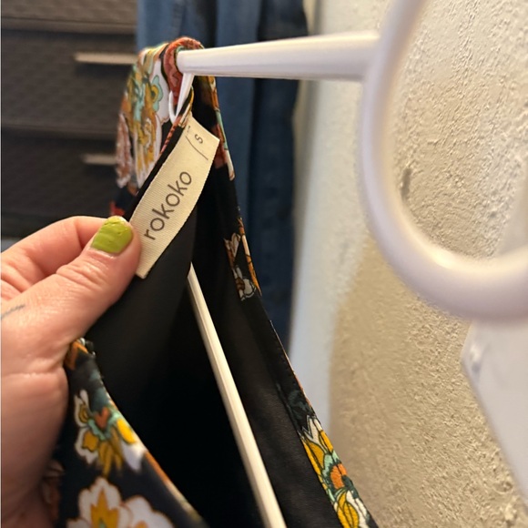 Floral Black Dress - Picture 3 of 3